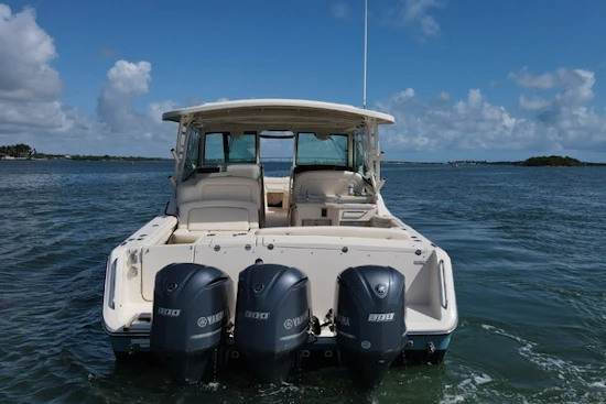 Grady-White Freedom 375 Yacht For Sale