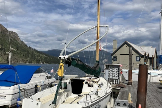 Wyliecat 30 Yacht For Sale