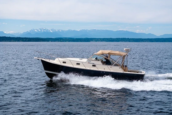 Mainship Pilot 34 Yacht For Sale