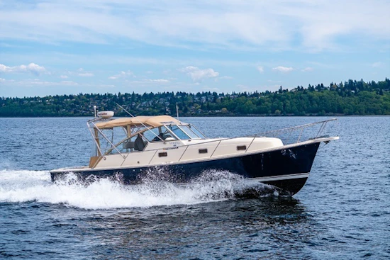 Mainship Pilot 34 Yacht For Sale
