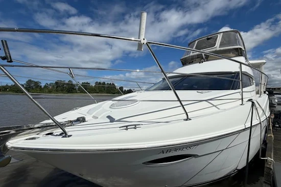 Carver 47MY Yacht For Sale