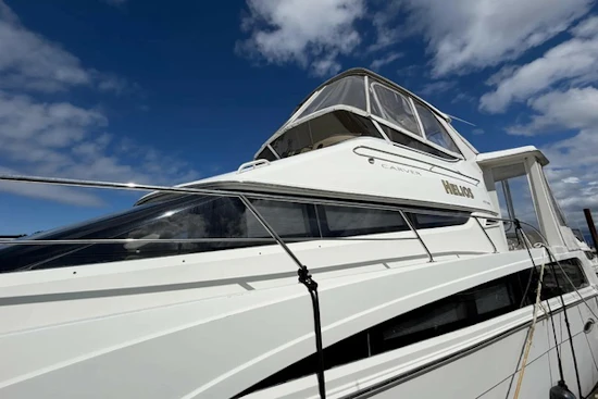 Carver 47MY Yacht For Sale