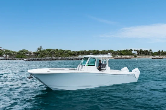 Caymas 34CT Yacht For Sale