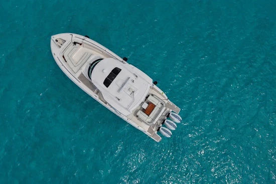 Tiara Yachts 38LS Yacht For Sale