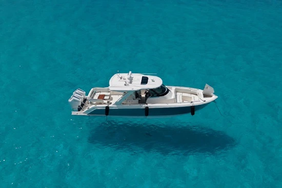 Tiara Yachts 38LS Yacht For Sale