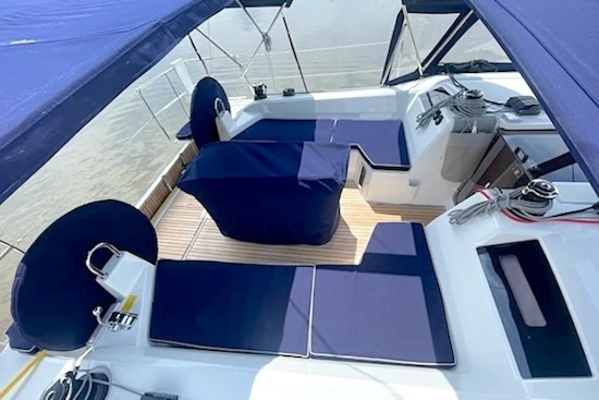 Beneteau  Yacht For Sale