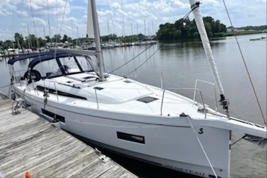 Beneteau  Yacht For Sale