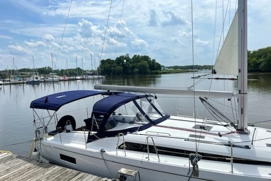 Beneteau  Yacht For Sale