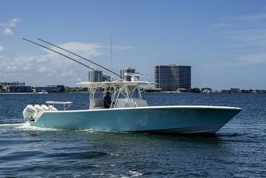 SeaVee 390B Yacht For Sale