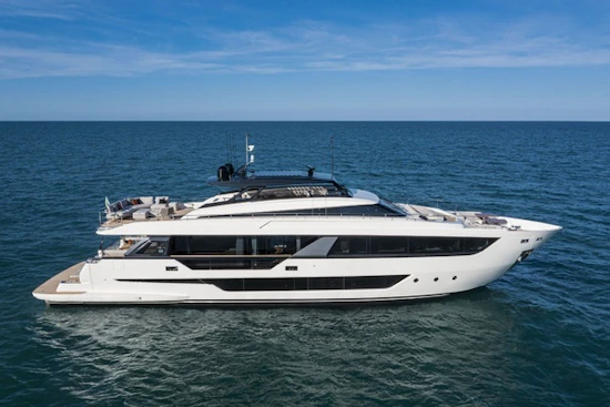 Ferretti Yachts 1000 Yacht For Sale