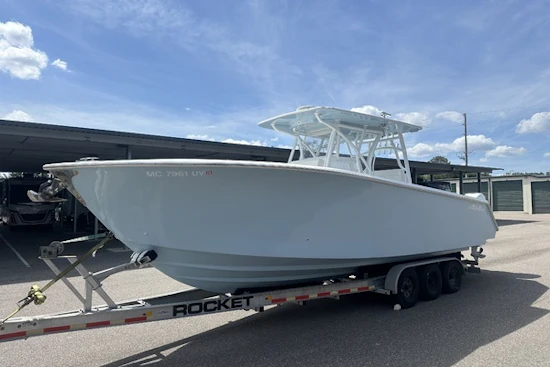 SeaHunter 33 Tournament Yacht For Sale