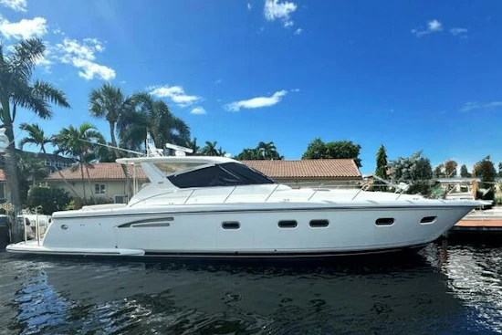 Tiara Yachts 5200 Express Yacht For Sale