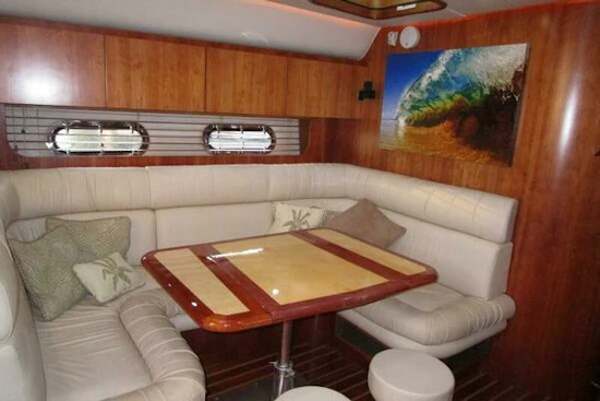 Tiara Yachts 5200 Express Yacht For Sale