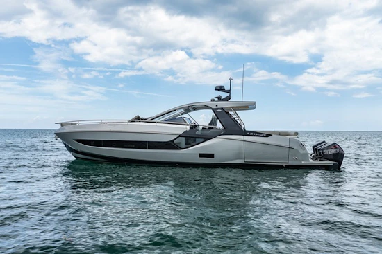 Azimut VERVE 47 Yacht For Sale