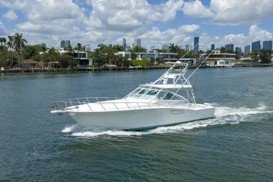 Cabo 45 EXPRESS Yacht For Sale
