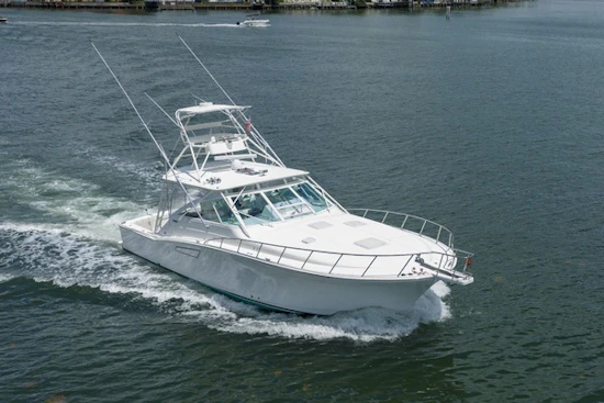 Cabo 45 EXPRESS Yacht For Sale
