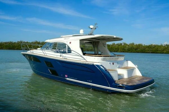Marex 360 Cabriolet Cruiser Yacht For Sale