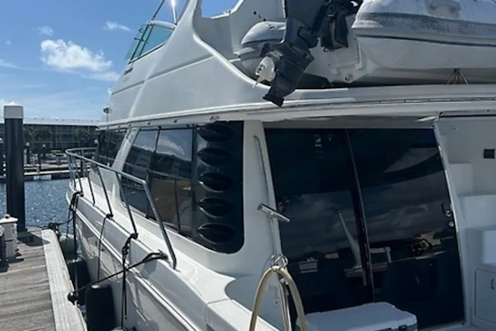 Carver 450 Voyager Pilothouse Yacht For Sale