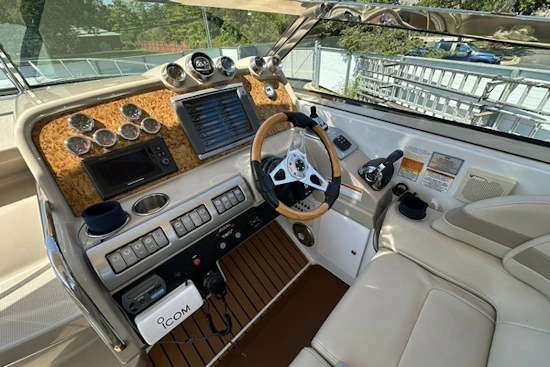 Formula 400 Super Sport Yacht For Sale
