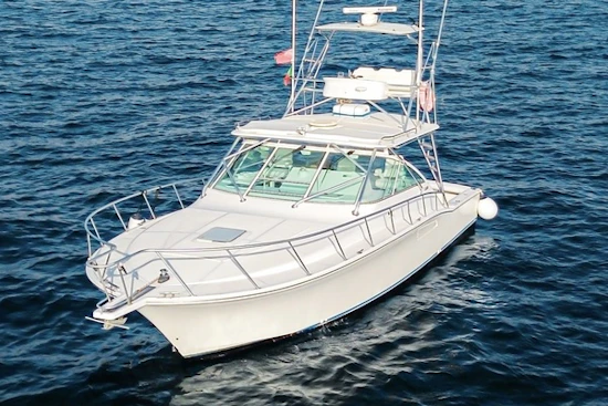 Cabo 40 Hardtop Express Yacht For Sale