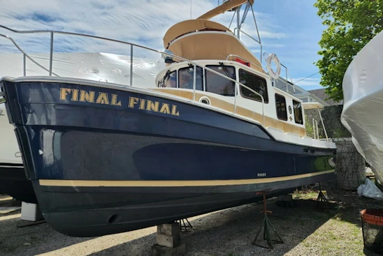 Ranger Tugs R-31 CB Yacht For Sale