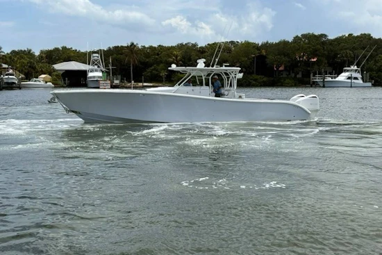 Yellowfin 42 Offshore Yacht For Sale