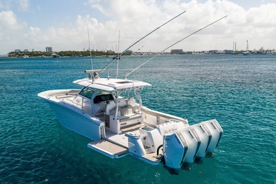 Scout 400 LXF Yacht For Sale