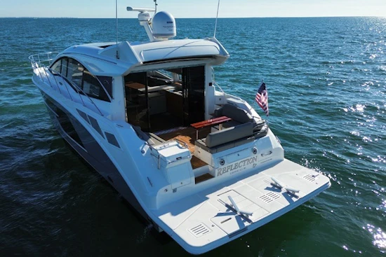 Sea Ray 520 Sundancer Yacht For Sale