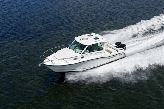 Boston Whaler 315 Conquest Yacht For Sale