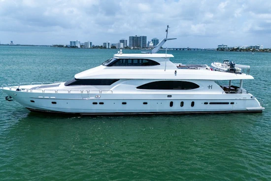 Hargrave Sky Lounge Yacht For Sale