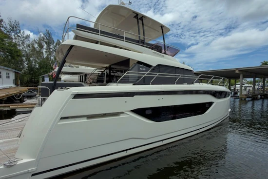 Prestige M48 Yacht For Sale