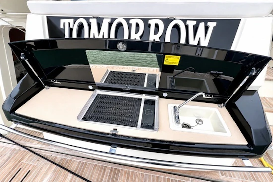 Monte Carlo MC6 Yacht For Sale