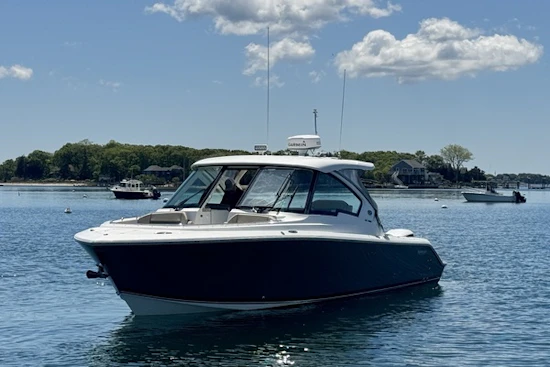 Pursuit 326 DC Yacht For Sale