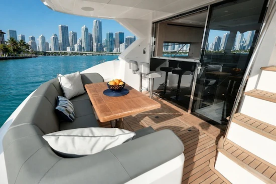 Sunseeker 55 Manhattan Yacht For Sale