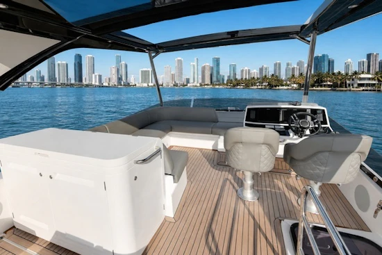 Sunseeker 55 Manhattan Yacht For Sale