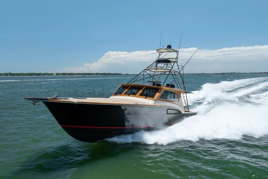 Donzi R58 Express Yacht For Sale