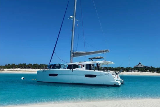 Fountaine Pajot Lucia Yacht For Sale