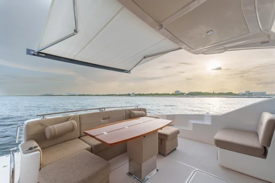 Tiara Yachts C53 Coupe Yacht For Sale