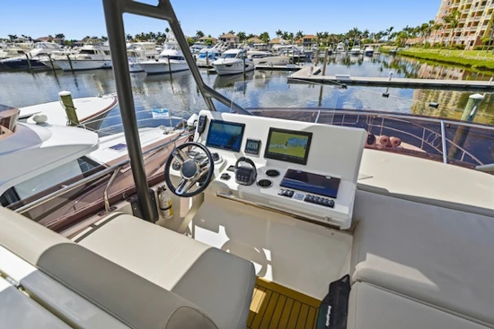 Prestige 52 Fly Yacht For Sale