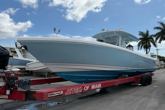 Intrepid 375 NOMAD Yacht For Sale