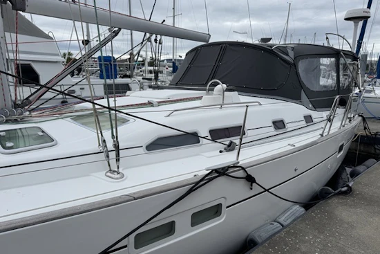Beneteau 423 Yacht For Sale