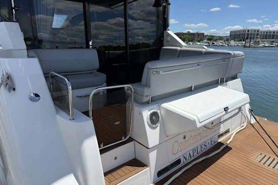 Sea Ray  Yacht For Sale