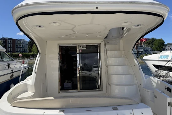 Meridian  Yacht For Sale