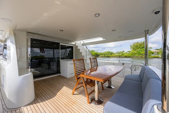 Ocean Alexander 72 Pilothouse Yacht For Sale