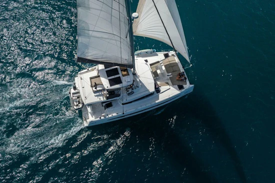 Bali 5.4 Yacht For Sale