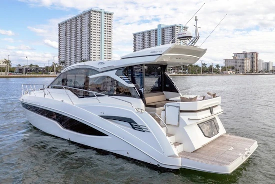 Galeon 425 HTS Yacht For Sale