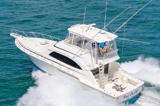 Bertram 510 Convertible Yacht For Sale
