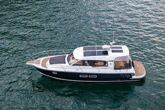 Nimbus 365 Coupe Yacht For Sale