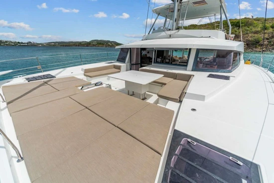 Bali 5.4 Yacht For Sale