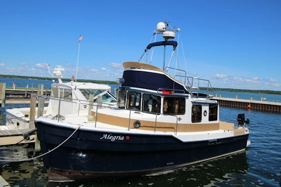 Ranger Tugs R-31CB Yacht For Sale